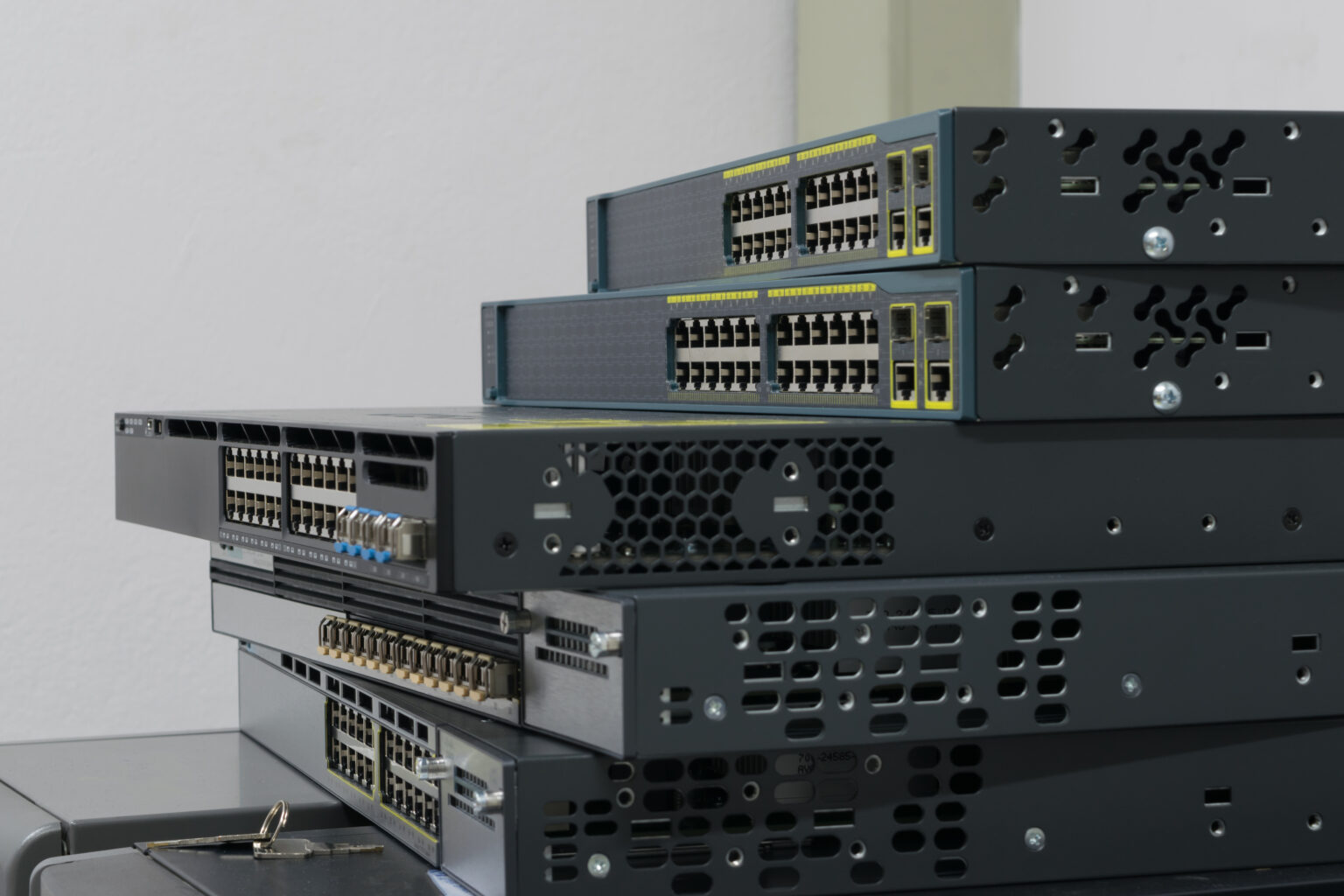 Thumbnail for course شبكات سيسكو CCNA 200-301 المستوى المتقدم